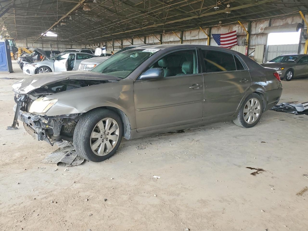 Вид 2007 TOYOTA AVALON XLS, угол 1