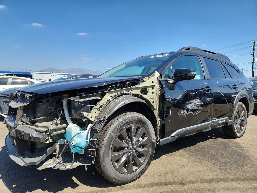 Vista de 2024 SUBARU OUTBACK ONYX EDITION XT, ángulo 1