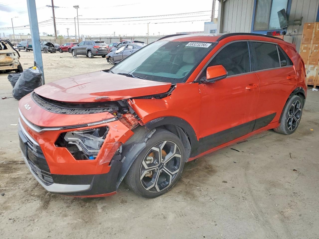 منظر 2023 KIA NIRO EX، زاوية 1