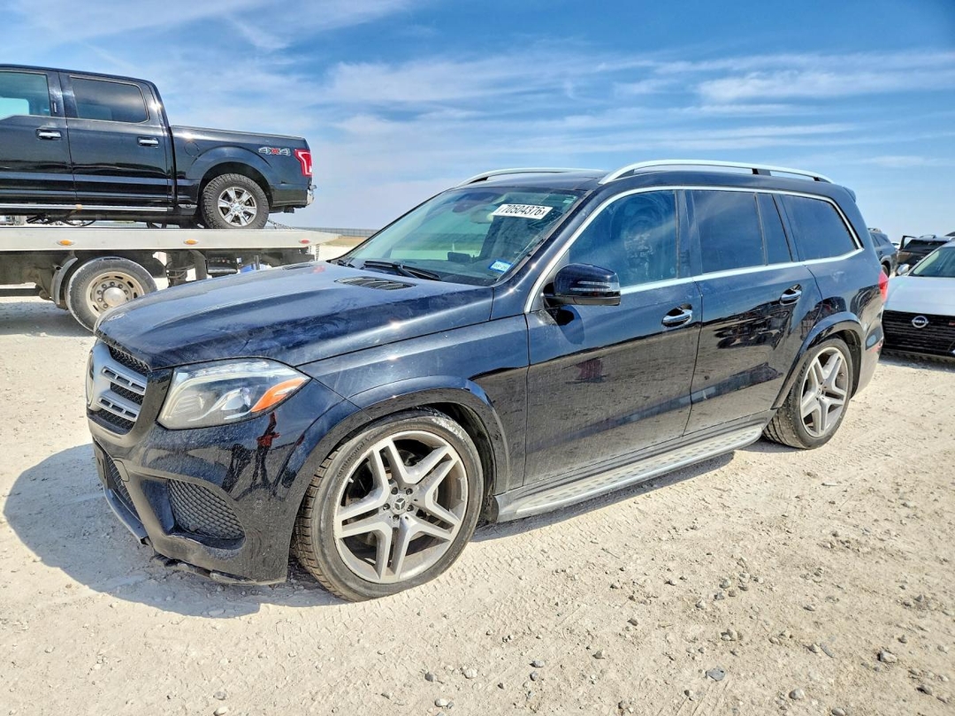 Vue de 2018 MERCEDES-BENZ GLS 550 4MATIC, angle 1