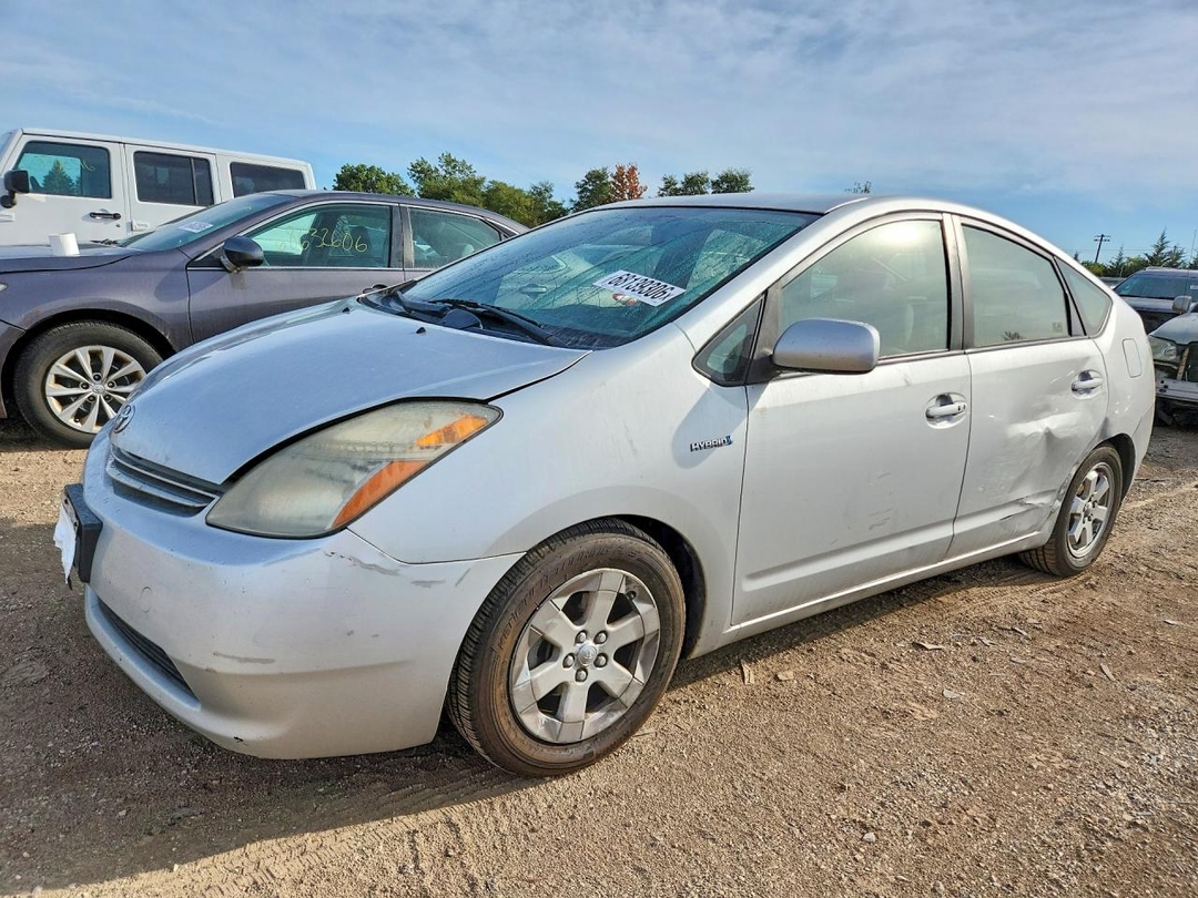 Vue de 2007 TOYOTA PRIUS BASE, angle 1