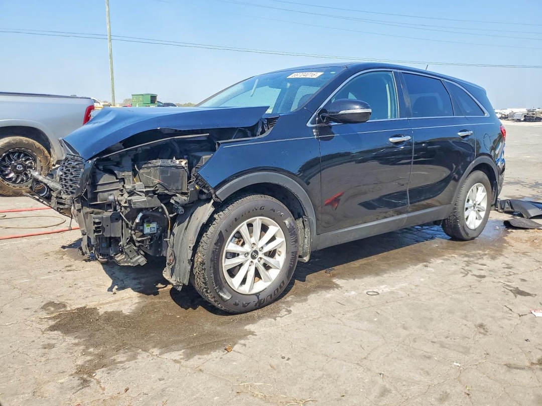 Вид 2019 KIA SORENTO L, угол 1