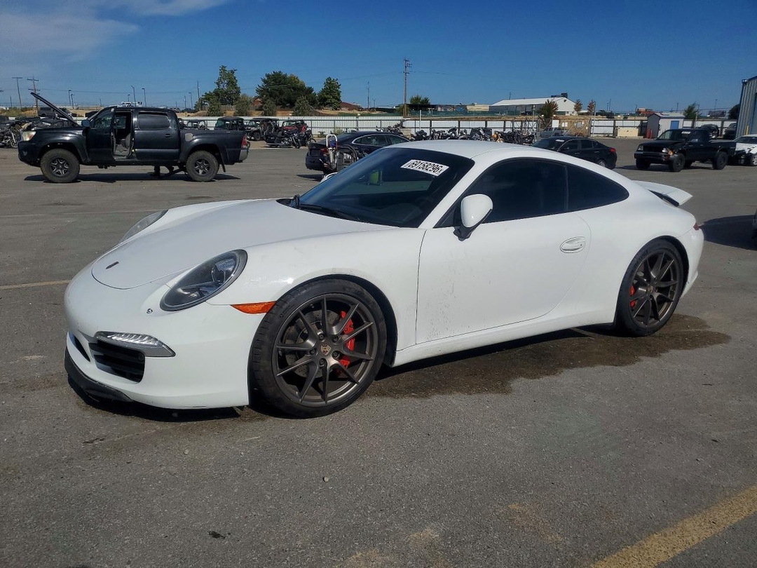 Vista de 2013 PORSCHE 911 CARRERA S, ángulo 1