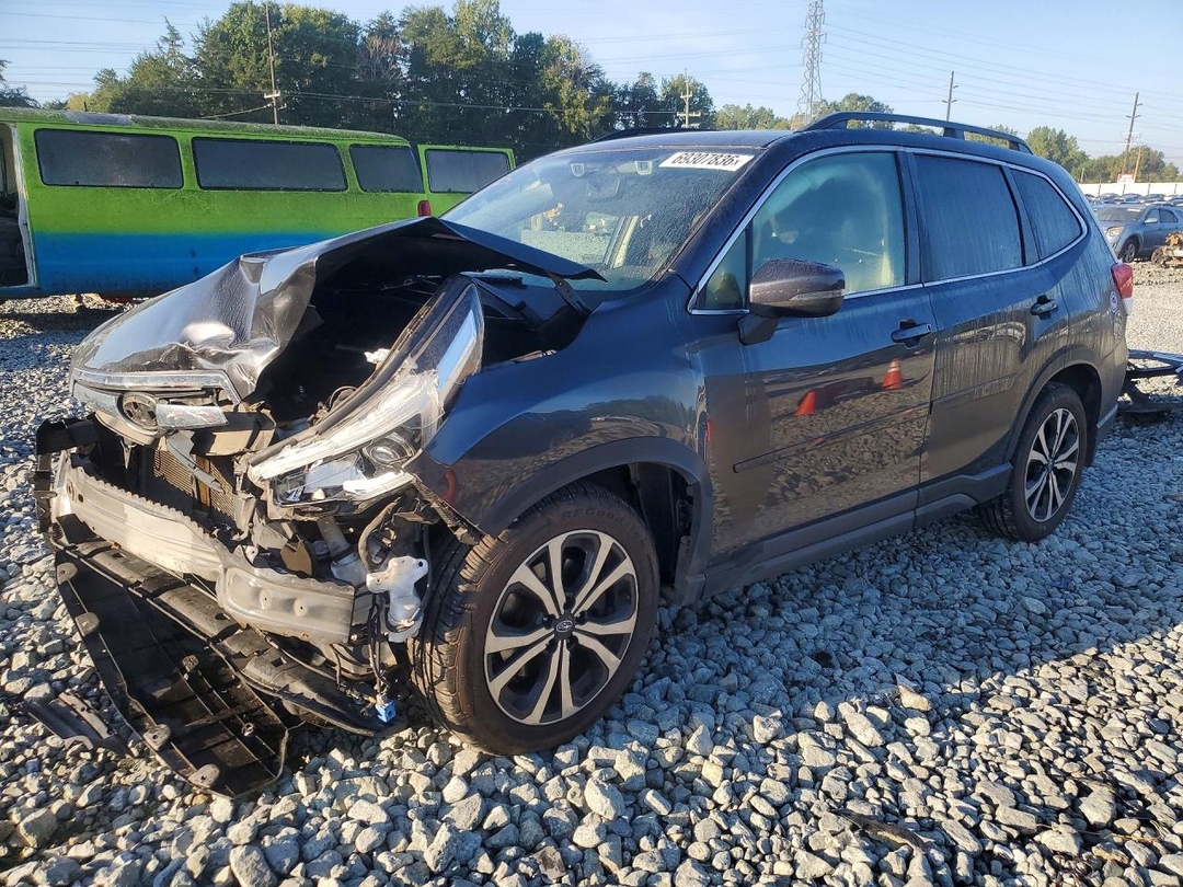Vista de 2019 SUBARU FORESTER LIMITED, ángulo 1