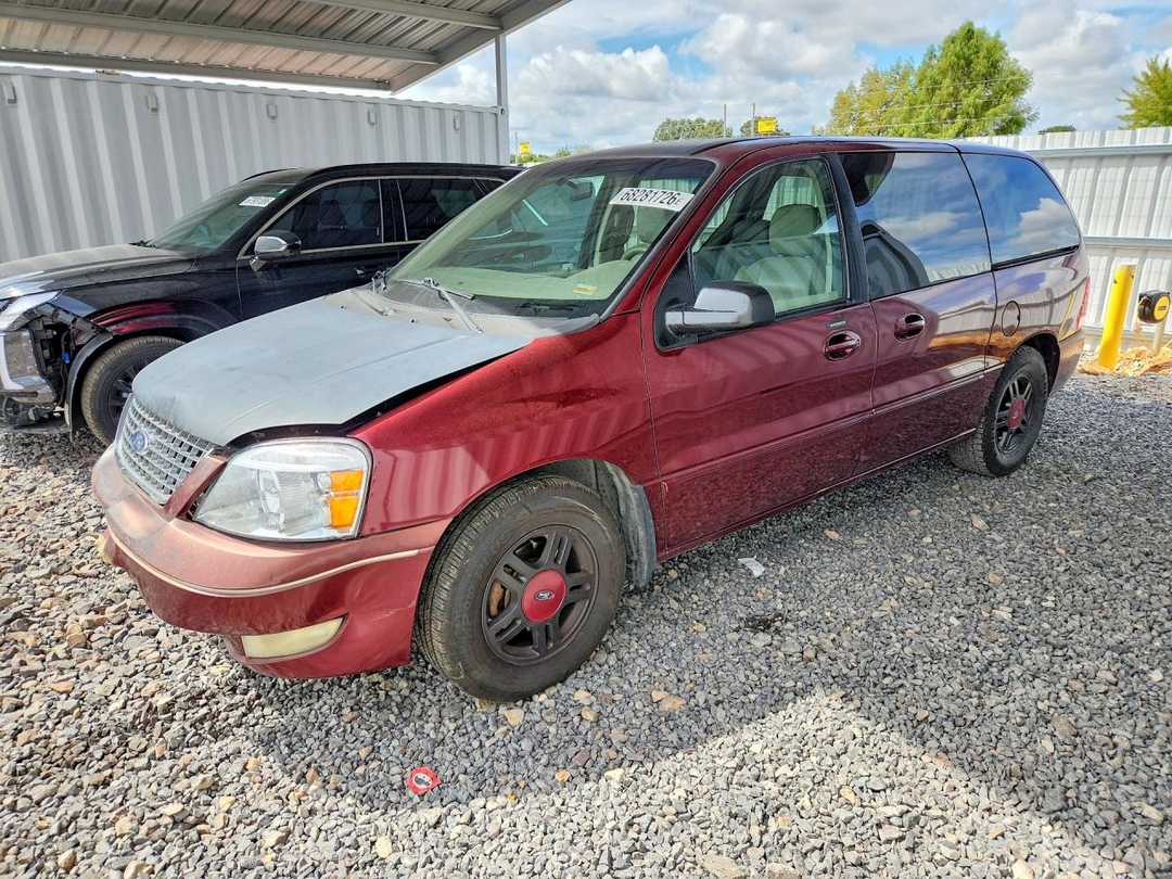 Vue de 2007 FORD FREESTAR SEL, angle 1