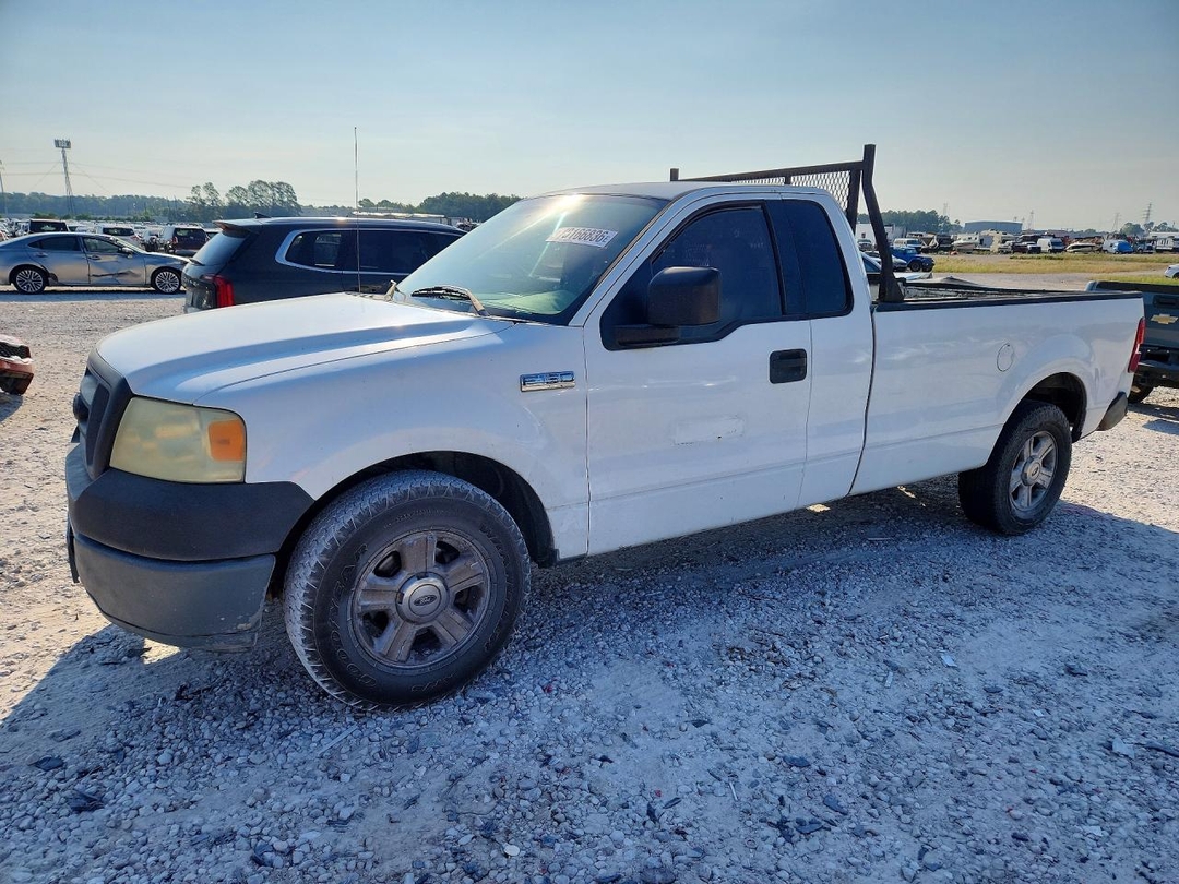 Vue de 2006 FORD F150, angle 1