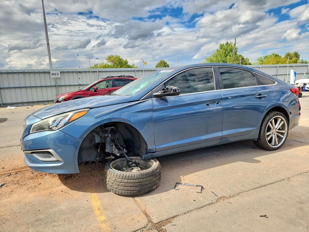 Vista de 2016 HYUNDAI SONATA SE, ángulo 1