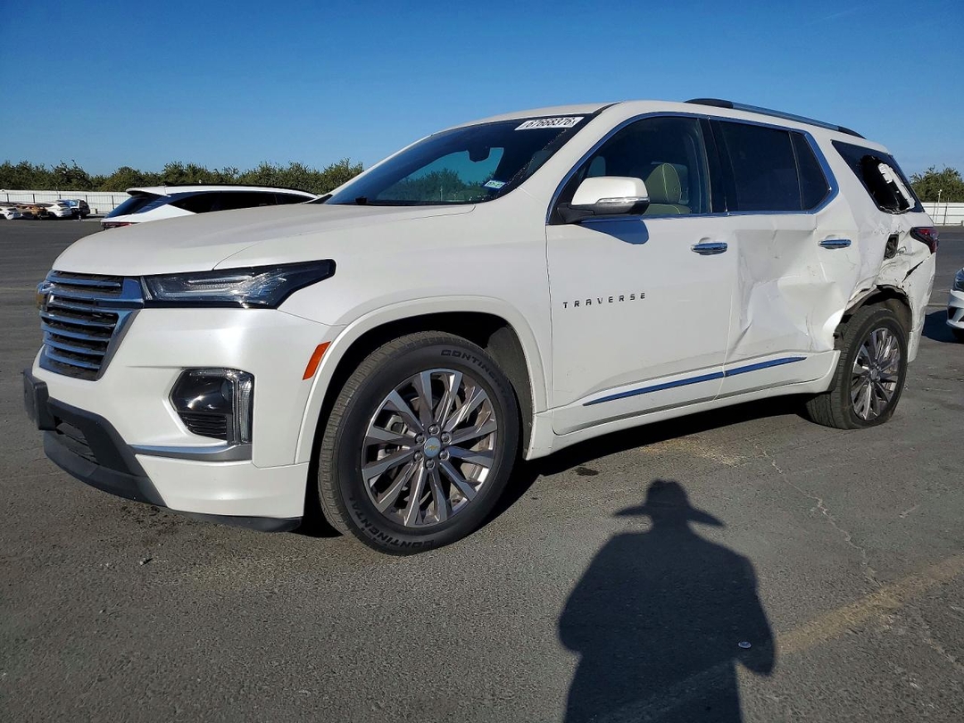 منظر 2022 CHEVROLET TRAVERSE PREMIER، زاوية 1