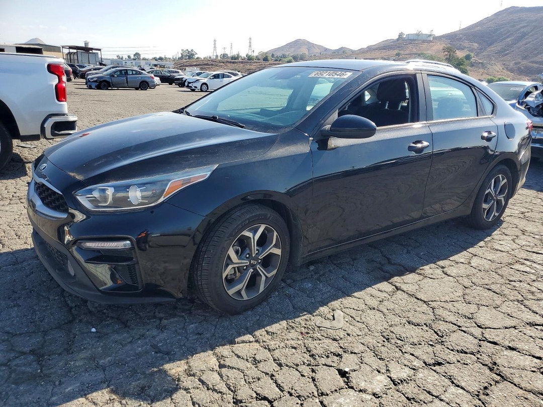 Vedere 2020 KIA FORTE LXS, unghi 1