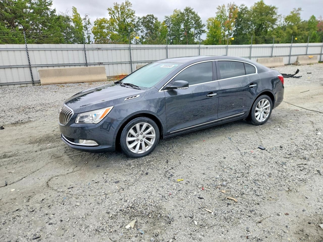Vue de 2015 BUICK LACROSSE, angle 1