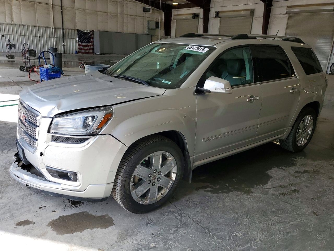 Вид 2014 GMC ACADIA DENALI, угол 1
