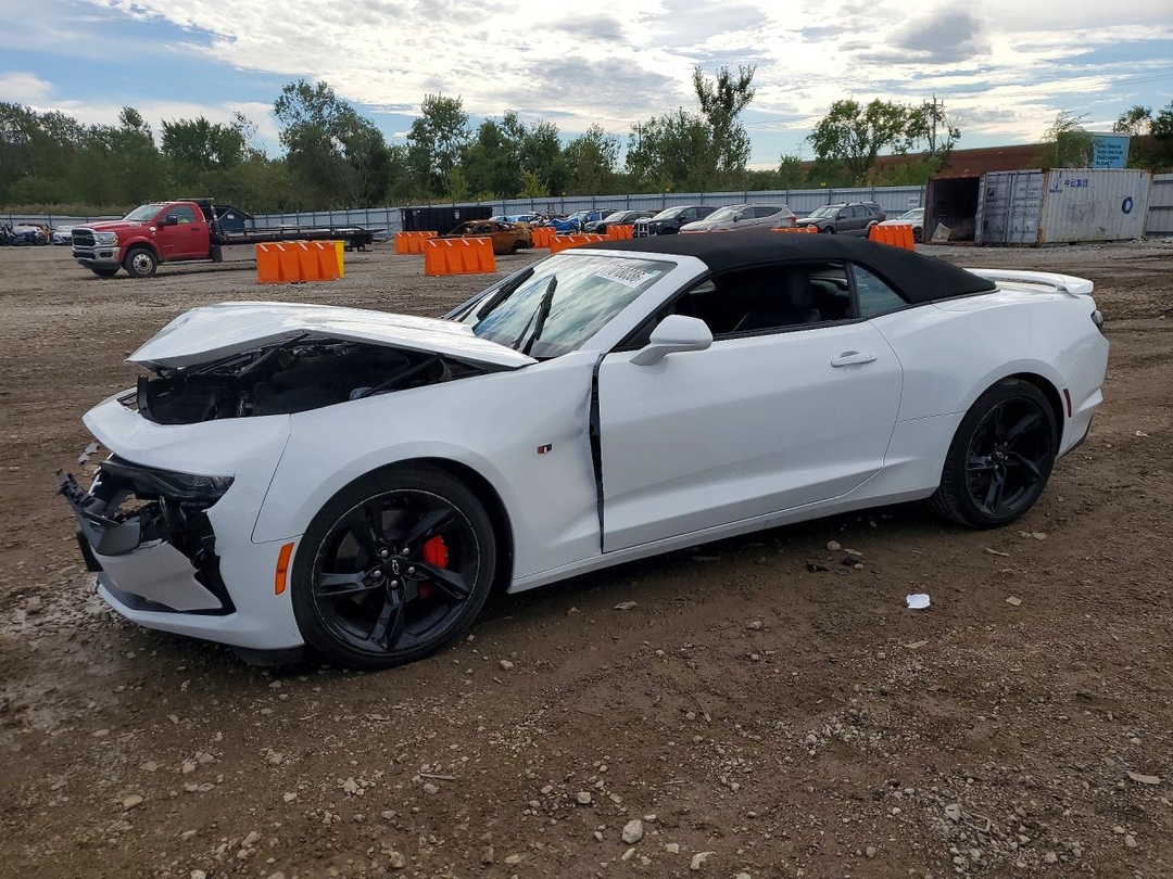 Vista de 2023 CHEVROLET CAMARO LT, ángulo 1