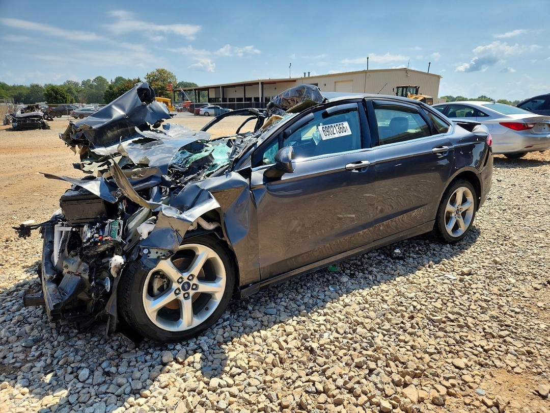 Vedere 2016 FORD FUSION S, unghi 1