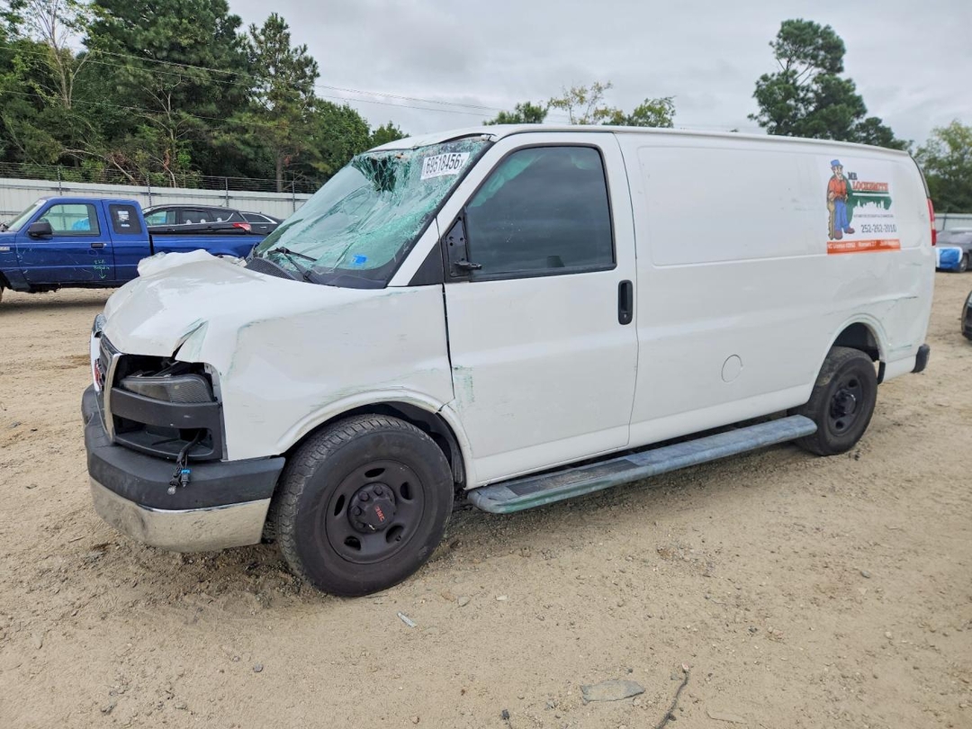 Vista de 2018 GMC SAVANA 2500 DELIVERY VAN, ángulo 1