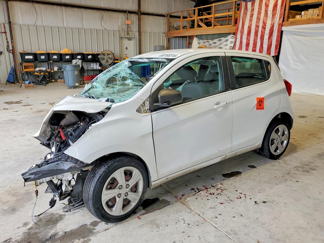 Vista de 2019 CHEVROLET SPARK LS, ángulo 1