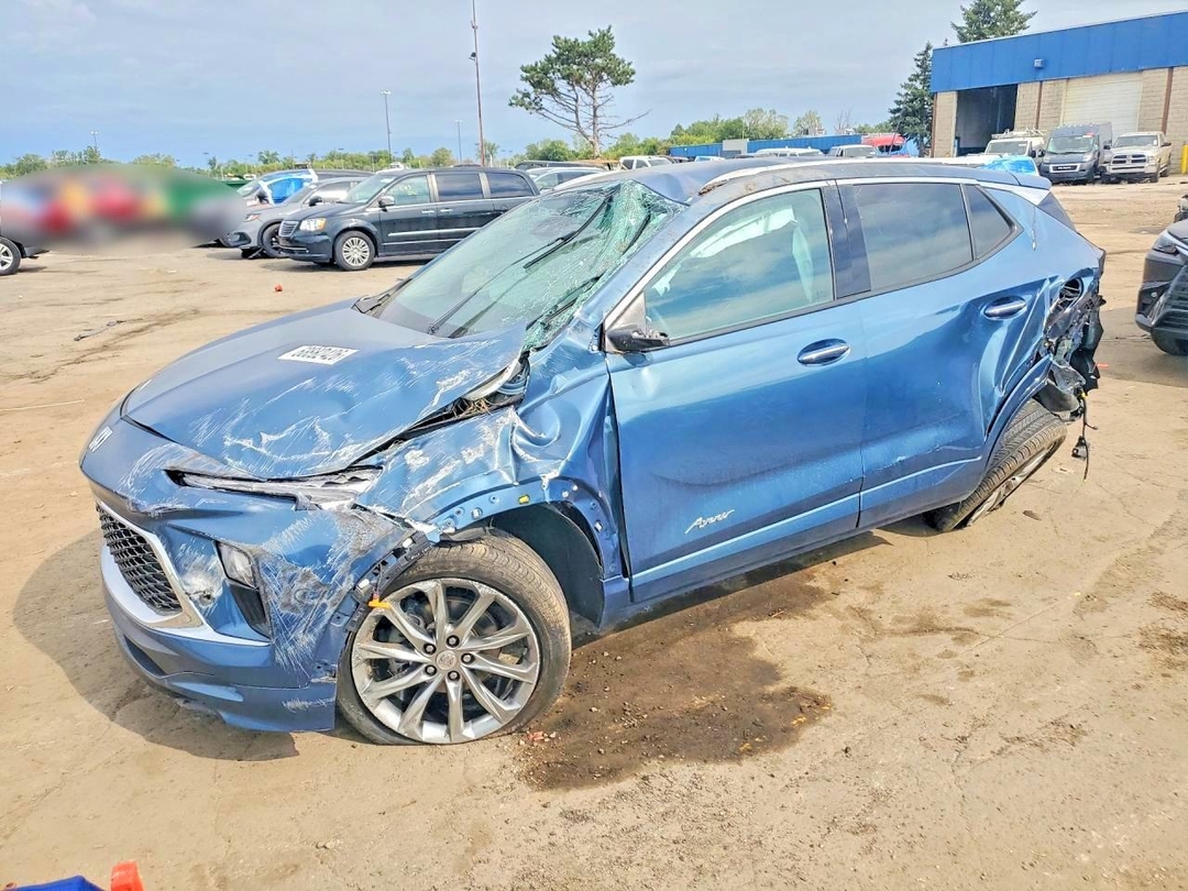 Vista de 2024 BUICK ENCORE GX AVENIR, ángulo 1