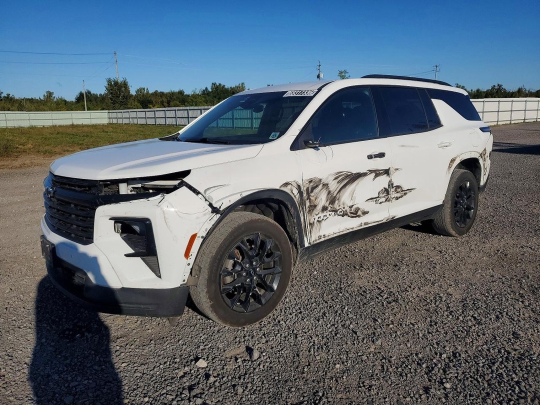 Vista de 2024 CHEVROLET TRAVERSE LT, ángulo 1
