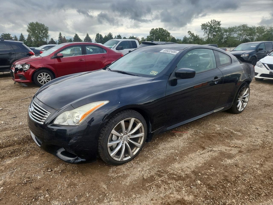 Vue de 2008 INFINITI G37 BASE, angle 1