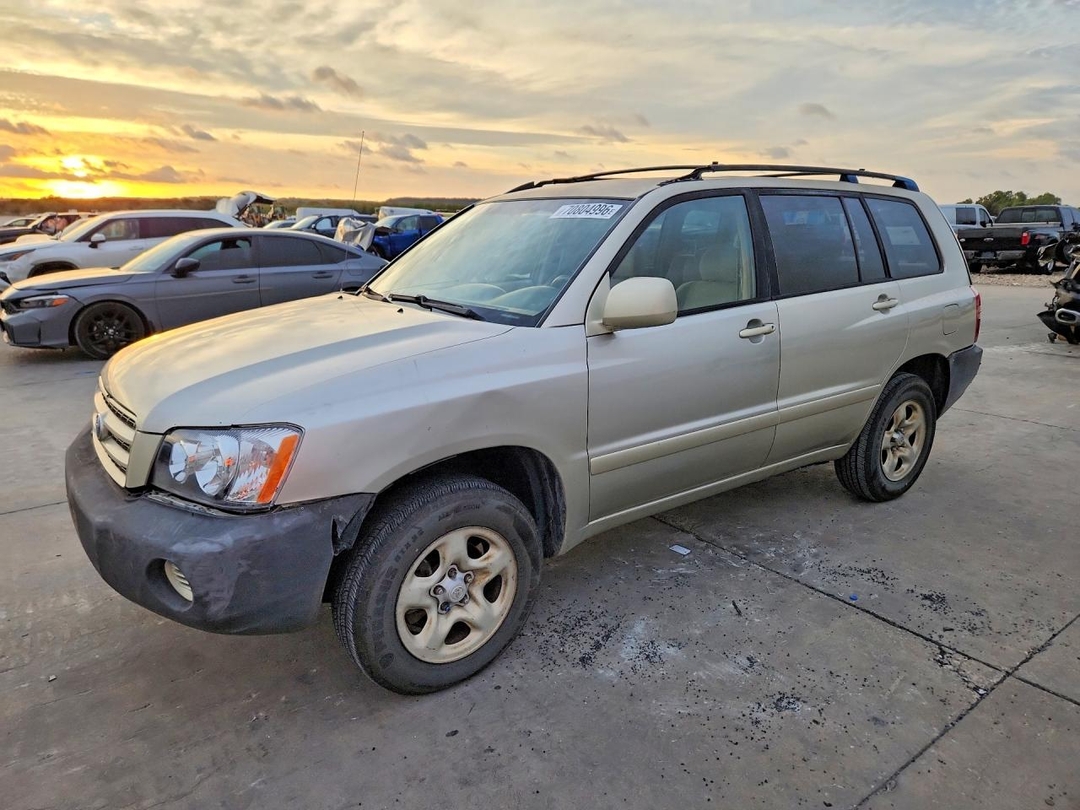منظر 2002 TOYOTA HIGHLANDER LIMITED، زاوية 1