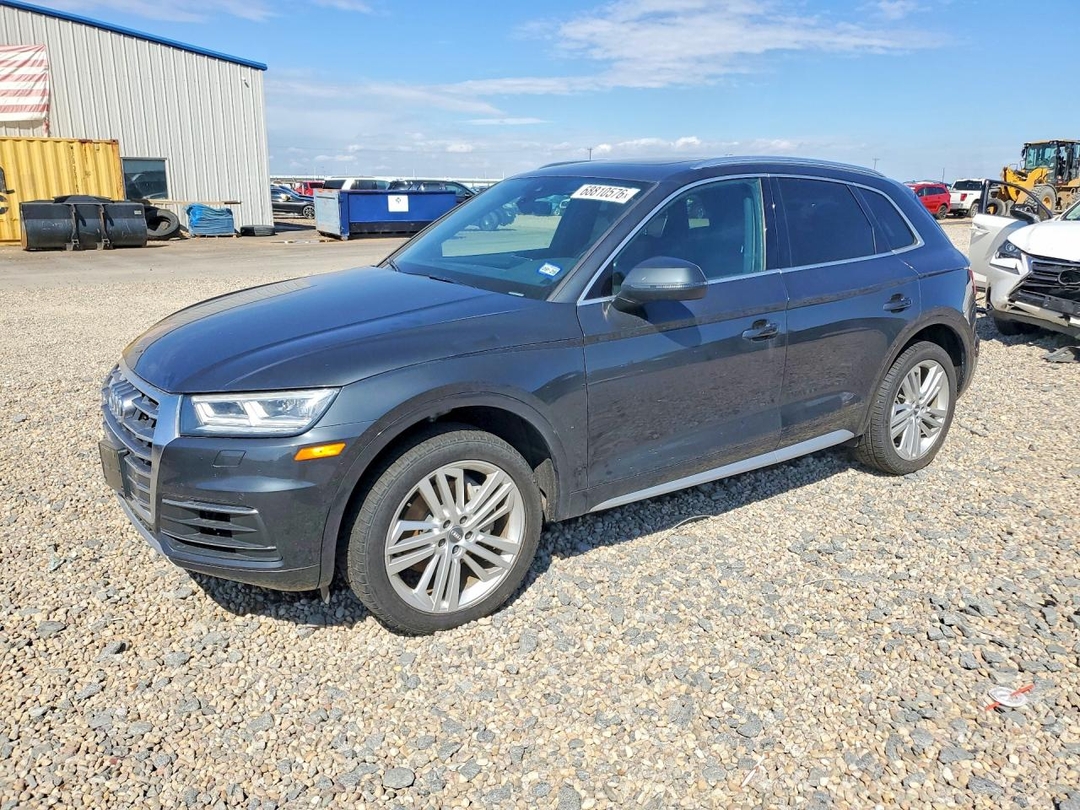 Vue de 2019 AUDI Q5 PREMIUM PLUS, angle 1