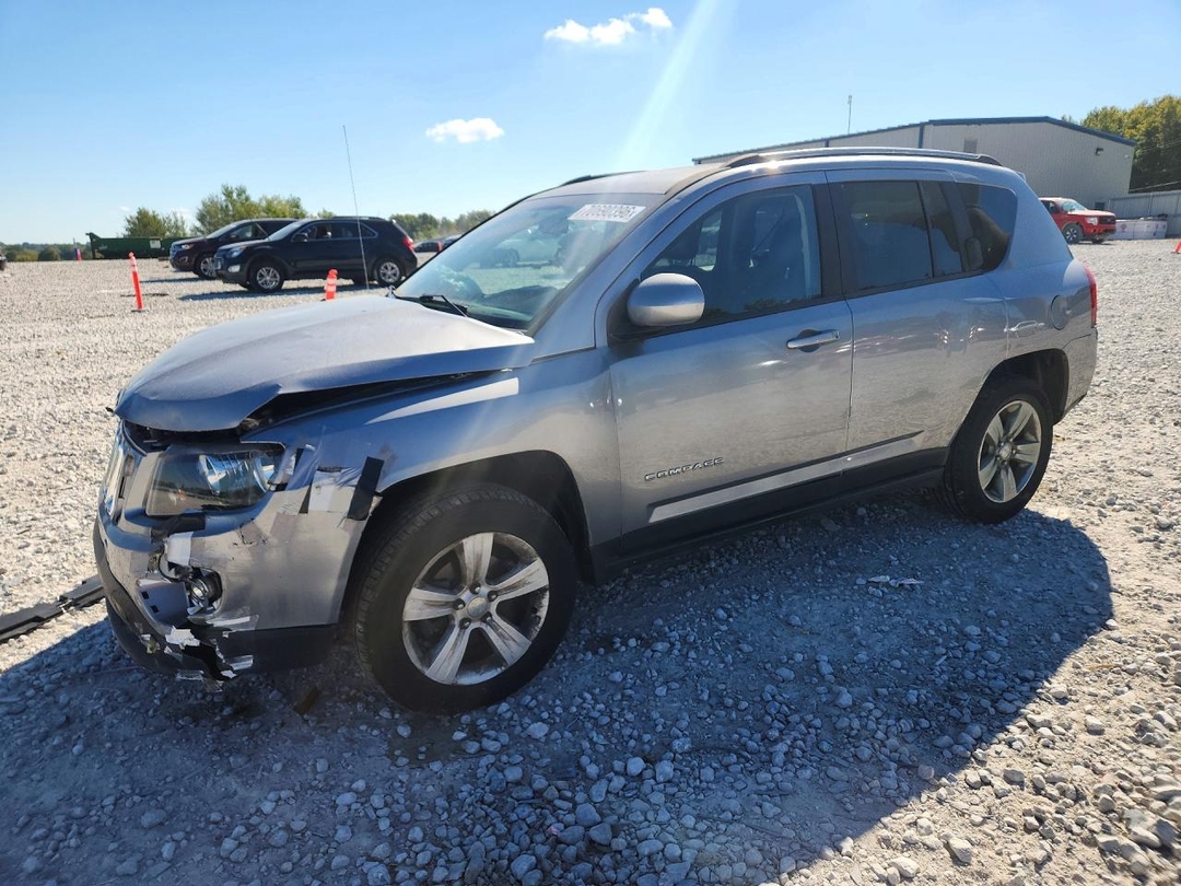 Vista de 2017 JEEP COMPASS LATITUDE, ángulo 1