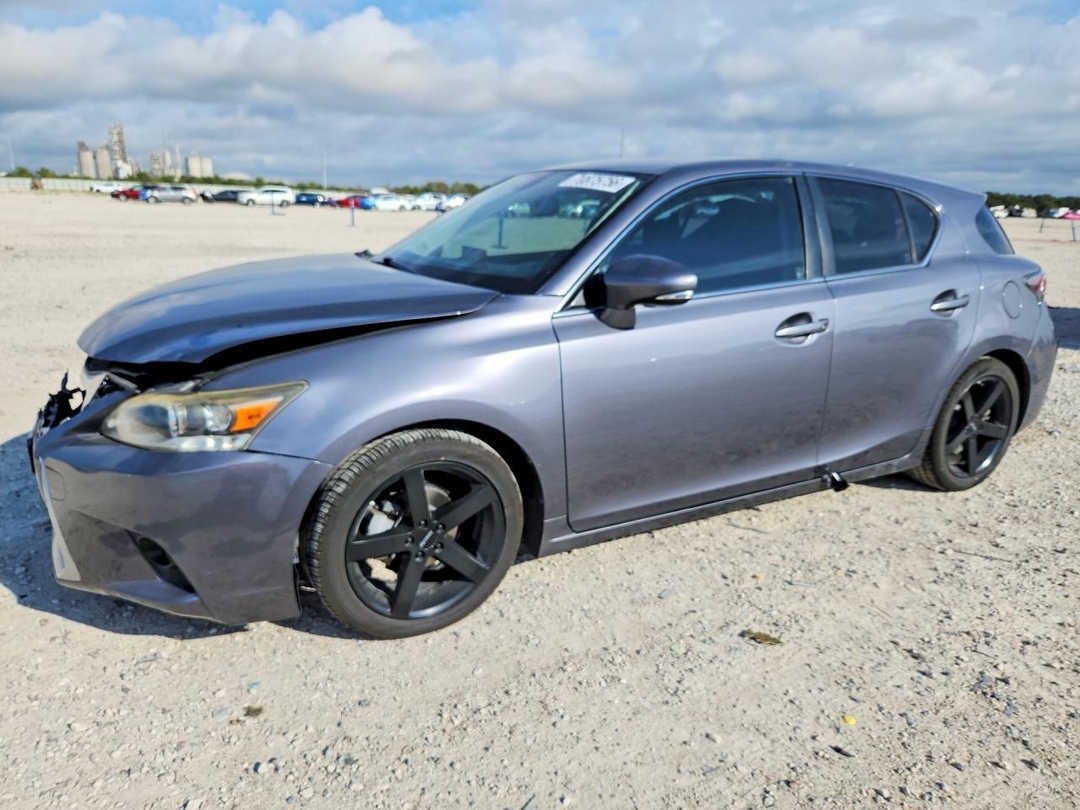 Vedere 2015 LEXUS CT 200, unghi 1