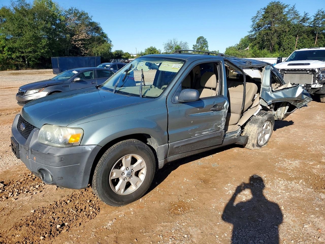 Vista de 2006 FORD ESCAPE XLT, ángulo 1