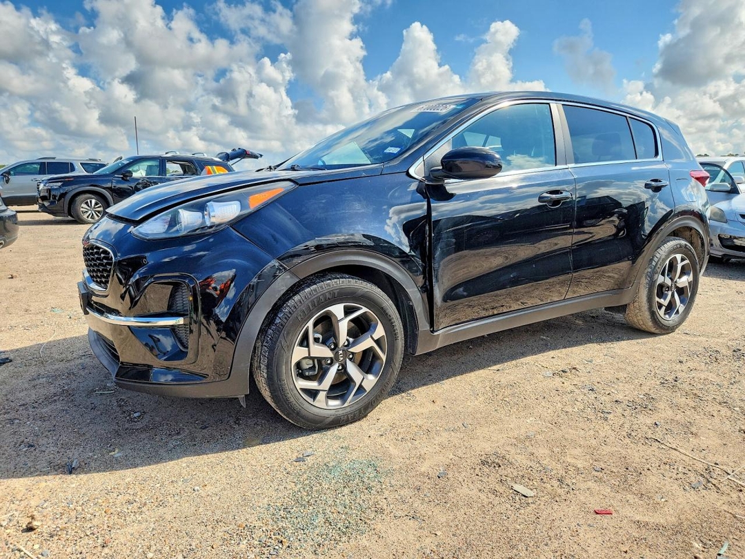 Вид 2020 KIA SPORTAGE LX, угол 1