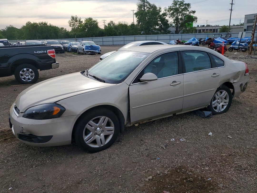 Vue de 2011 CHEVROLET IMPALA LT, angle 1