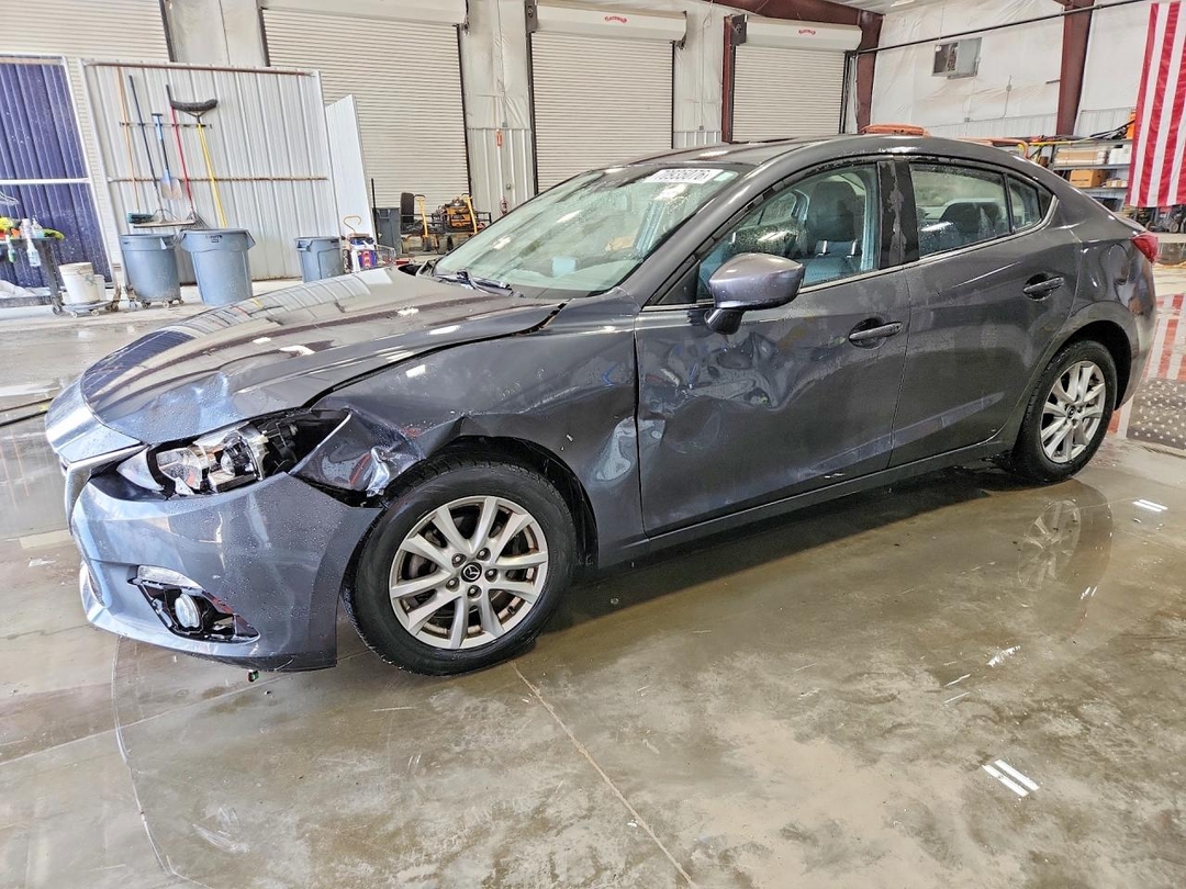 Вид 2016 MAZDA 3 TOURING, угол 1