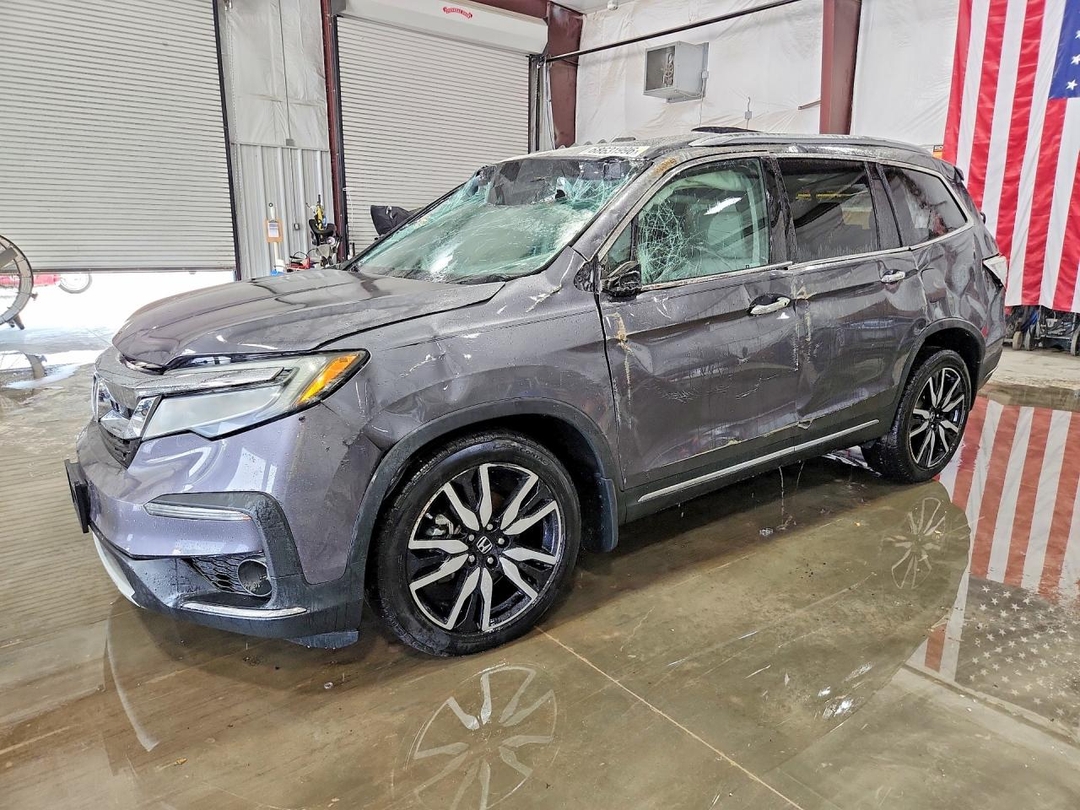 Вид 2019 HONDA PILOT TOURING, угол 1