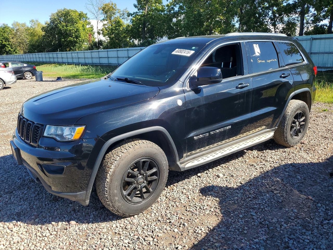 Вид 2019 JEEP GRAND CHEROKEE LAREDO, угол 1