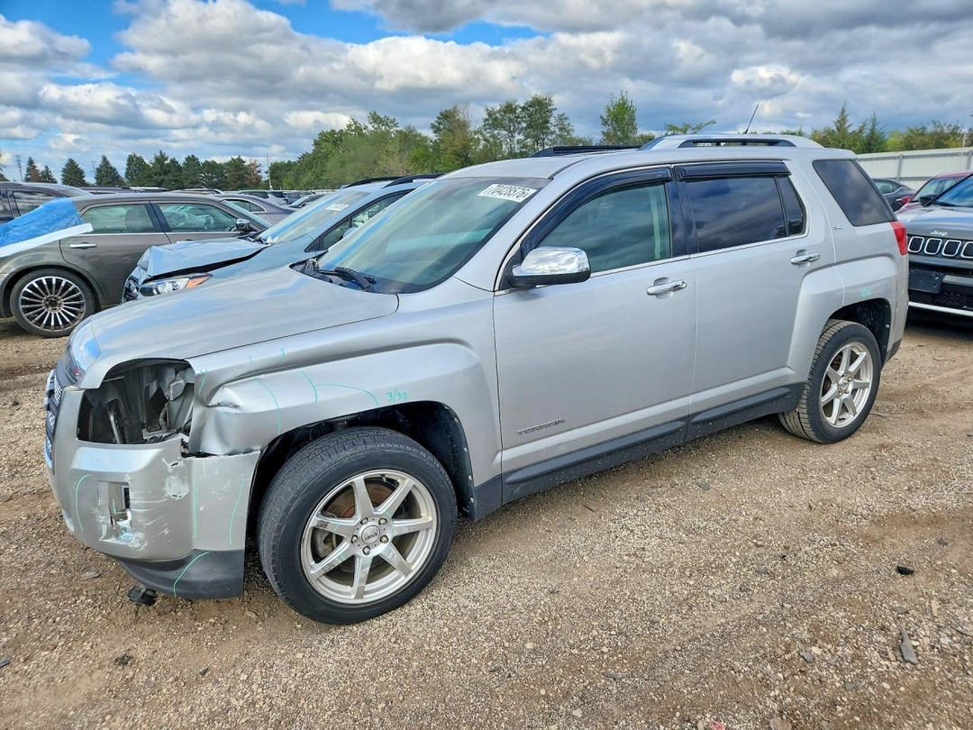 Вид 2012 GMC TERRAIN SLT, угол 1