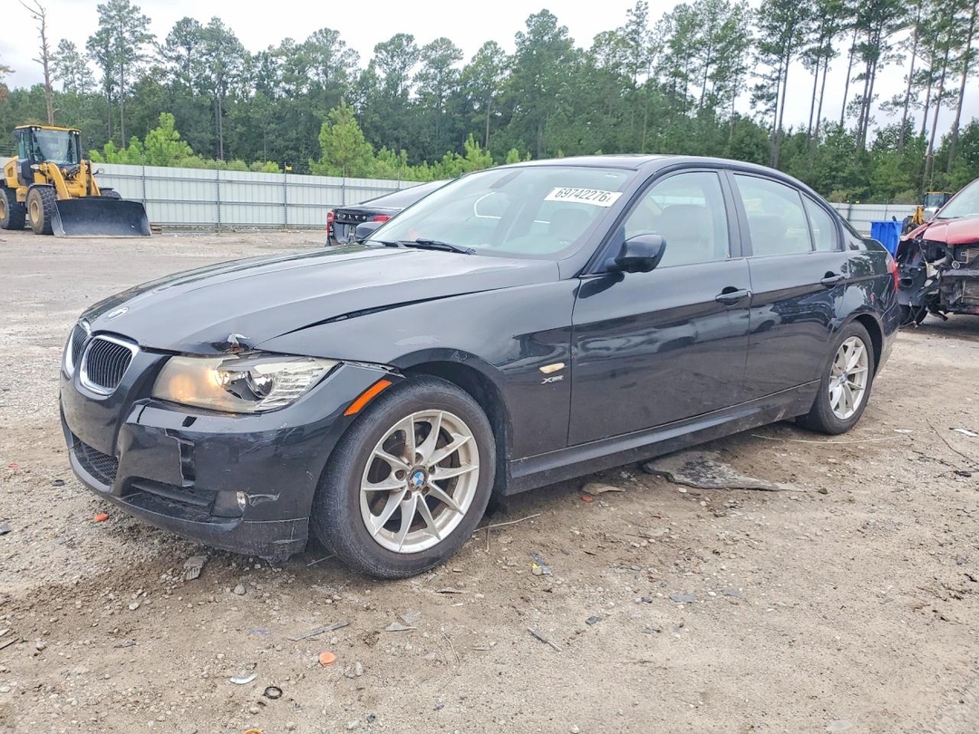 منظر 2010 BMW 328 XI، زاوية 1