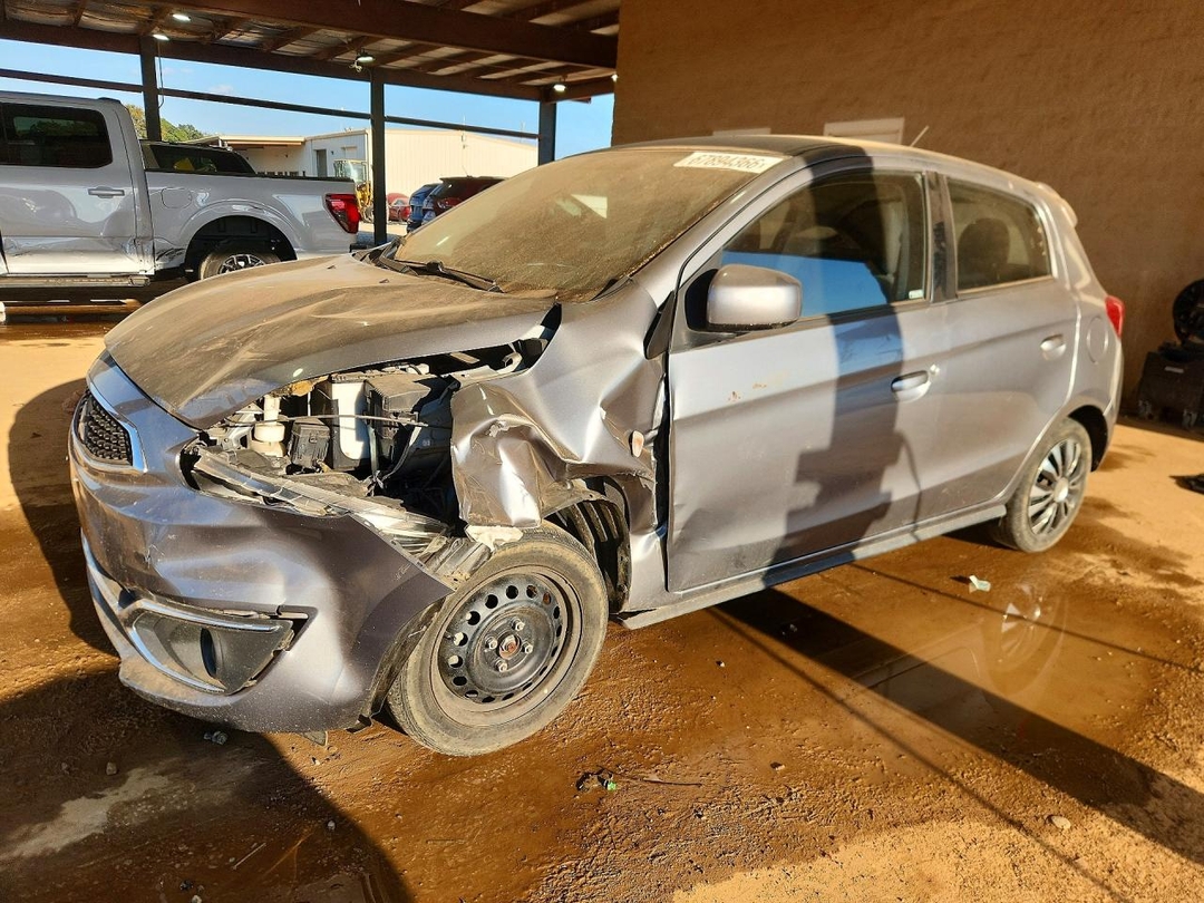 Вид 2020 MITSUBISHI MIRAGE ES, угол 1