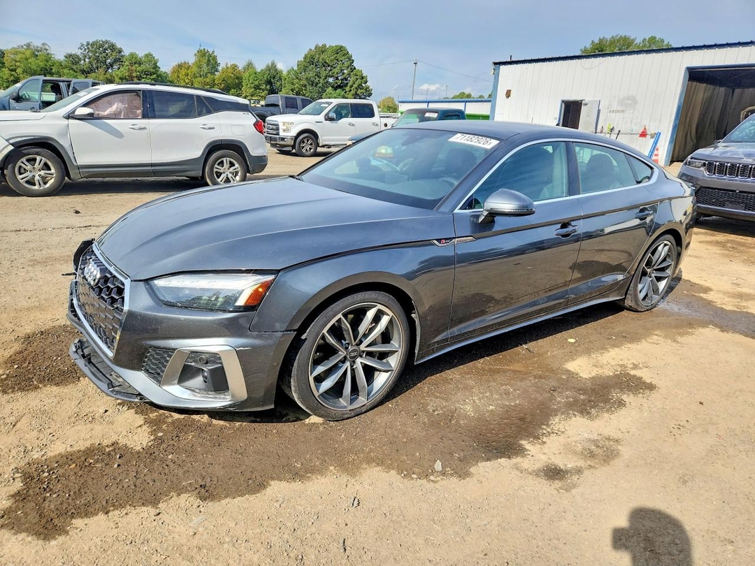 Вид 2023 AUDI A5 PREMIUM PLUS 45, угол 1