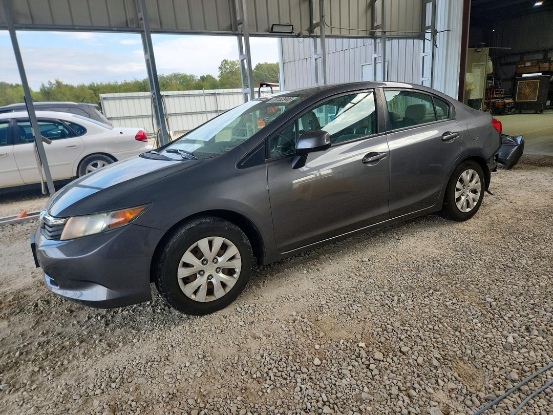 Вид 2012 HONDA CIVIC LX, угол 1
