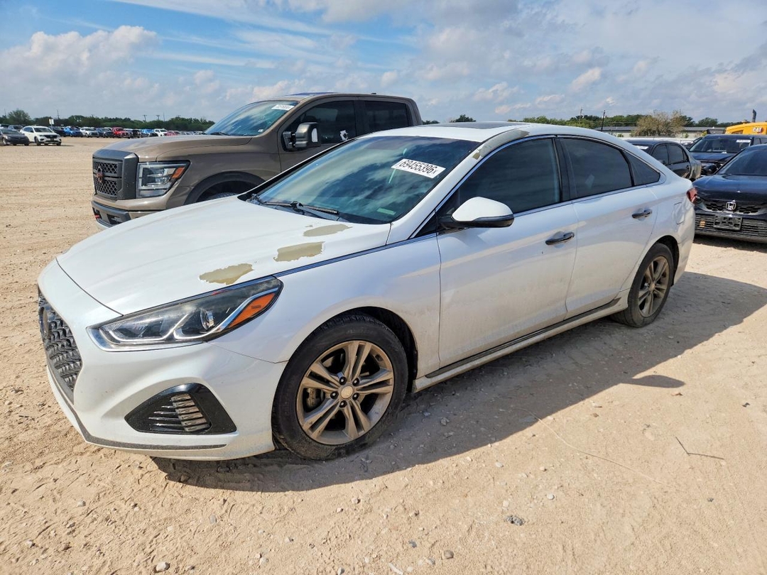 Vue de 2018 HYUNDAI SONATA SPORT, angle 1