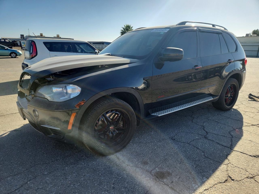 Вид 2012 BMW X5 XDRIVE35D, угол 1