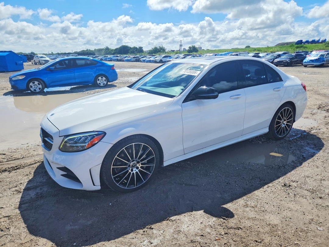 منظر 2019 MERCEDES-BENZ C 300، زاوية 1