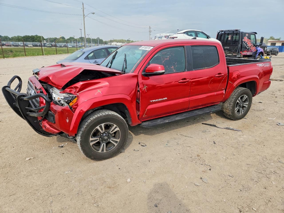Vista de 2017 TOYOTA TACOMA TRD SPORT, ángulo 1