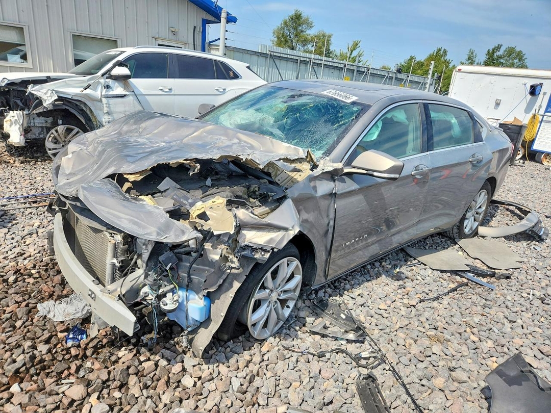 Vista de 2019 CHEVROLET IMPALA LT, ángulo 1
