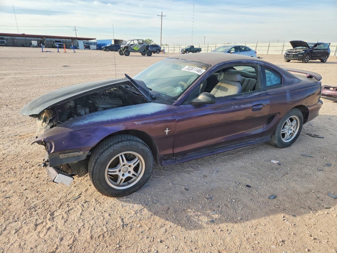 1996 FORD MUSTANG view, angle 1