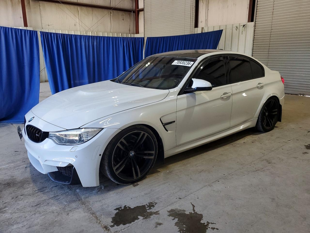 Vista de 2016 BMW M3, ángulo 1