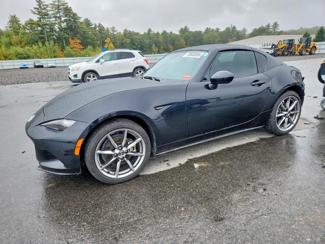 Vue de 2022 MAZDA MX-5 MIATA GRAND TOURING, angle 1