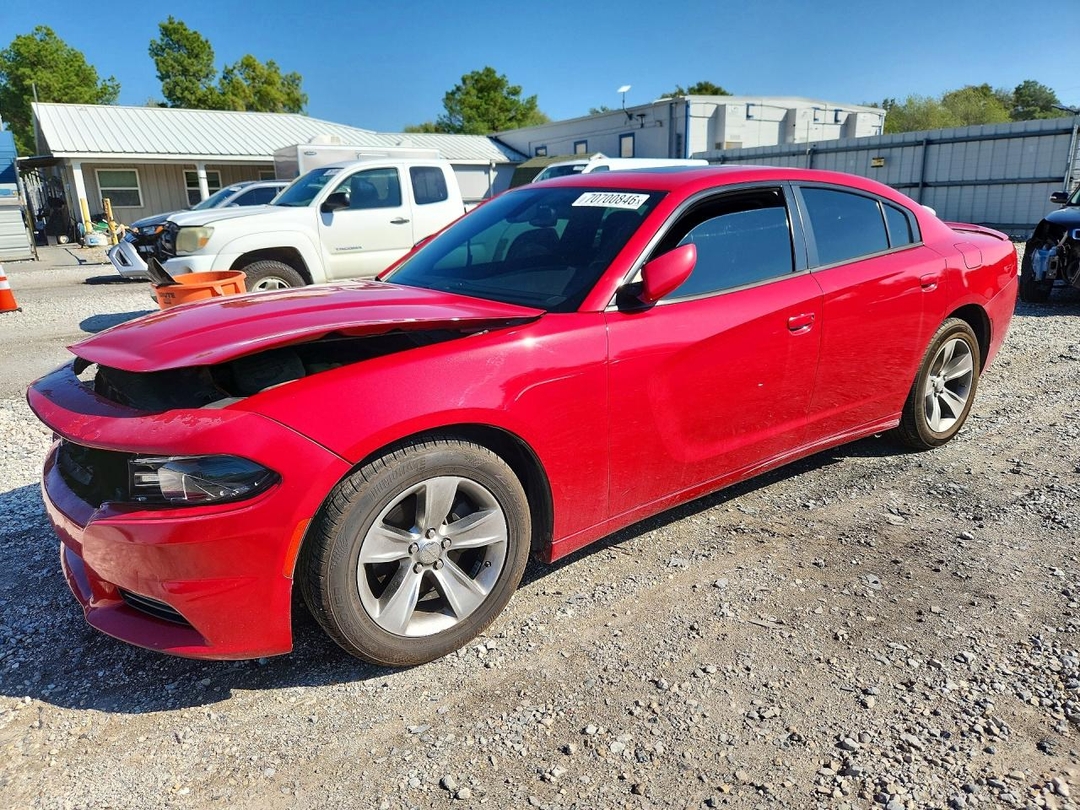 Vue de 2015 DODGE CHARGER SE, angle 1