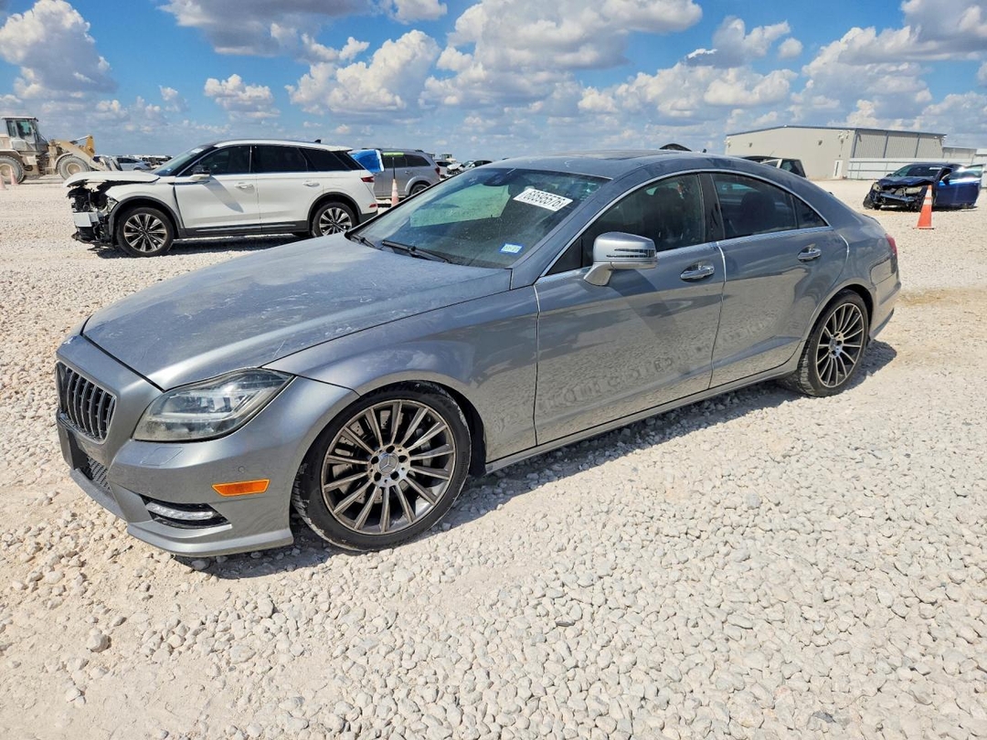 منظر 2014 MERCEDES-BENZ CLS 550، زاوية 1