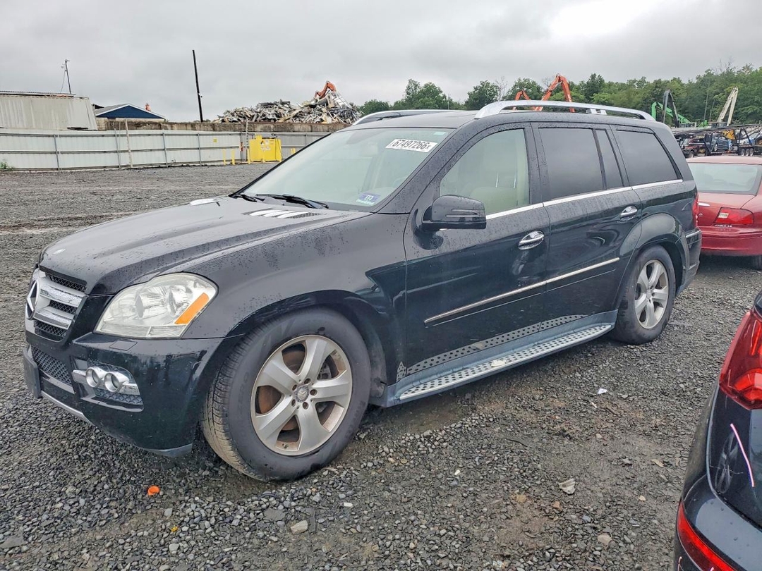 منظر 2011 MERCEDES-BENZ GL 450 4MA، زاوية 1