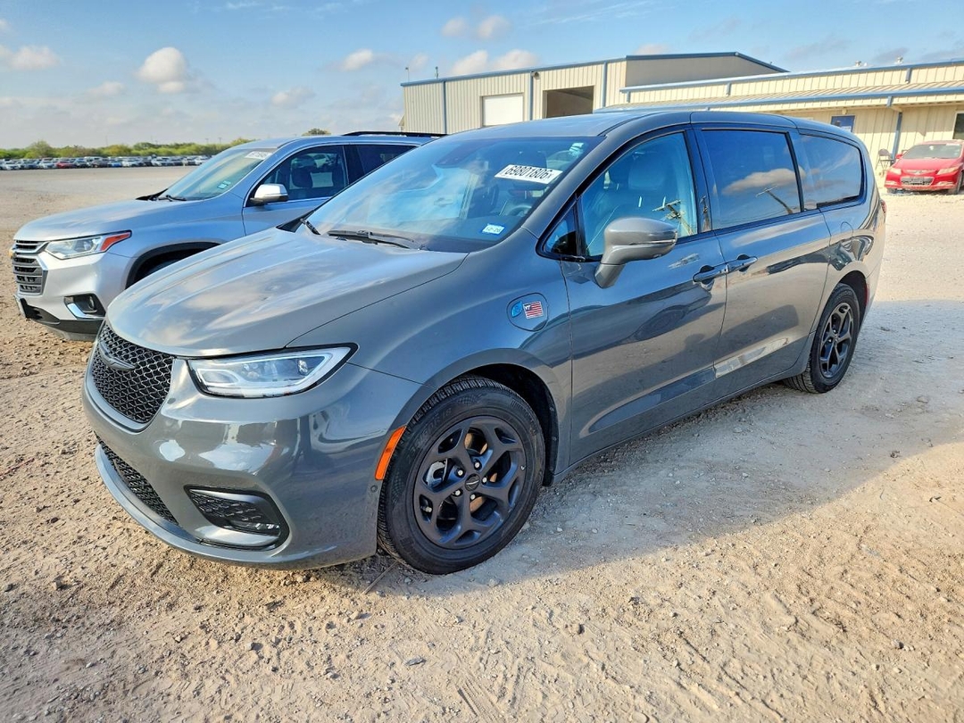 Вид 2022 CHRYSLER PACIFICA HYBRID LIMITED, угол 1