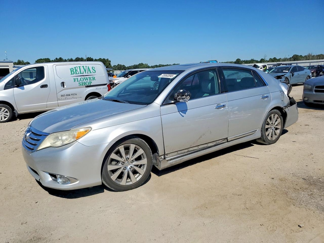 Вид 2012 TOYOTA AVALON LIMITED, угол 1